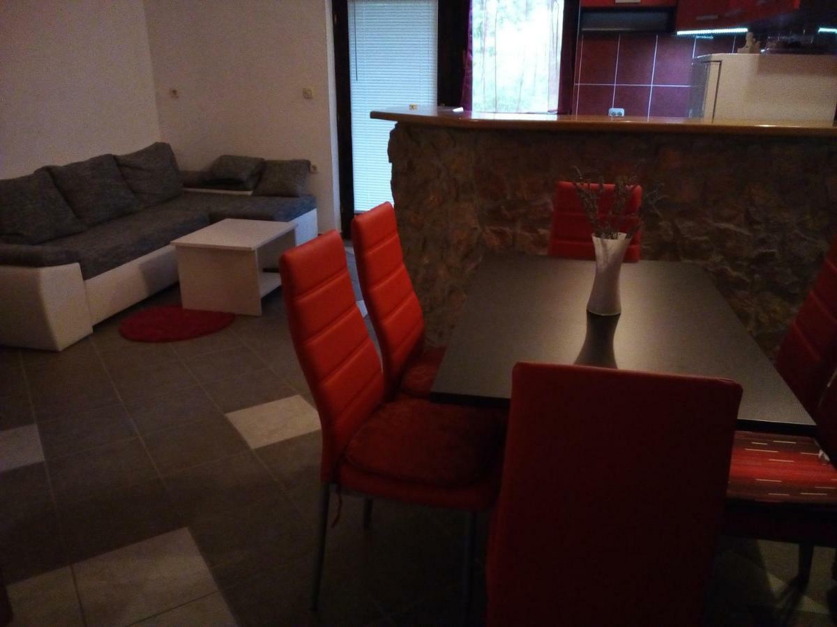 Studio Apartman Hrast Seline Luaran gambar
