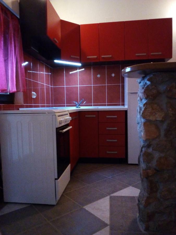 Studio Apartman Hrast Seline Luaran gambar
