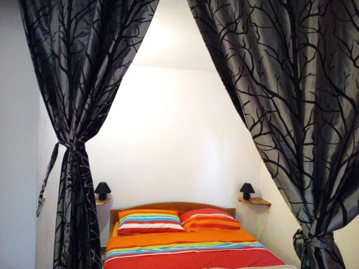 Studio Apartman Hrast Seline Luaran gambar