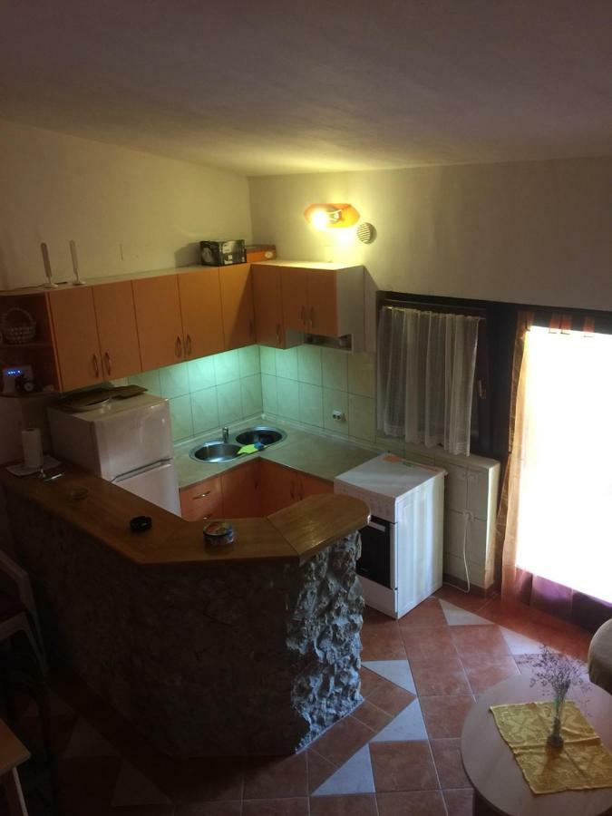 Studio Apartman Hrast Seline Luaran gambar